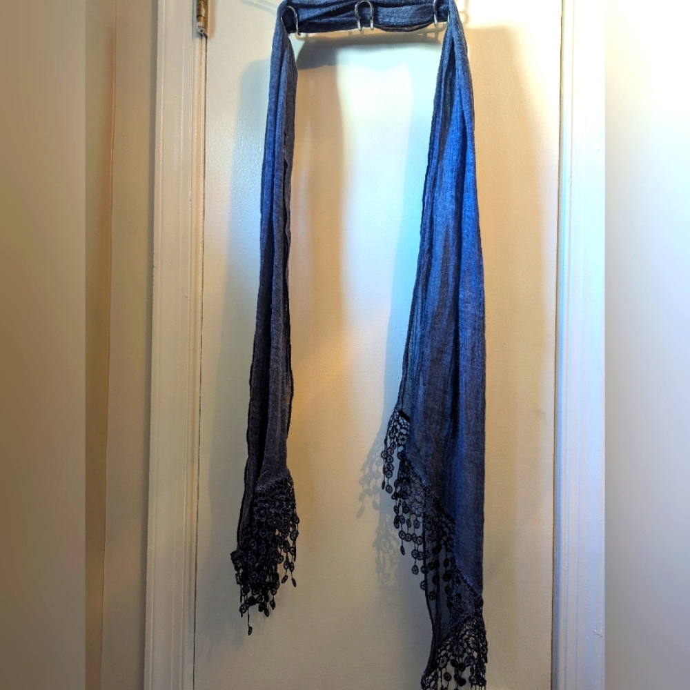 Blue scarf